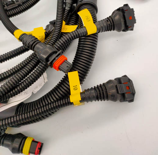 發(fā)動(dòng)機(jī)線束組裝